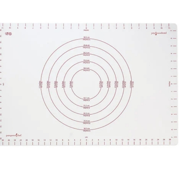 Pampered Chef Kitchen New The Pampered Chef Pastry Mat Baking